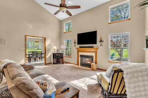 1389 Macintosh Drive Avon IN 46123