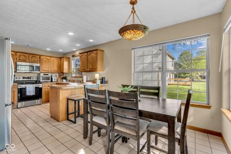 1389 Macintosh Drive Avon IN 46123
