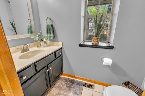 1389 Macintosh Drive Avon IN 46123