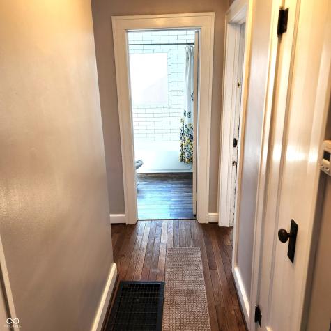 6179 Burlington Avenue Indianapolis IN 46220