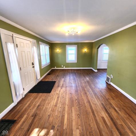 6179 Burlington Avenue Indianapolis IN 46220