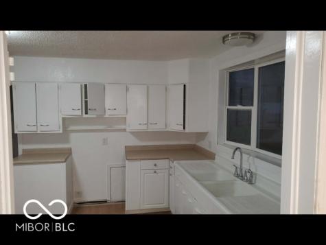 925 W Main Street Portland IN 47371