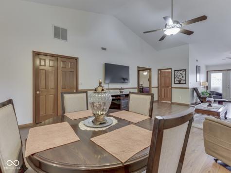 2057 Pelican Drive Franklin IN 46131