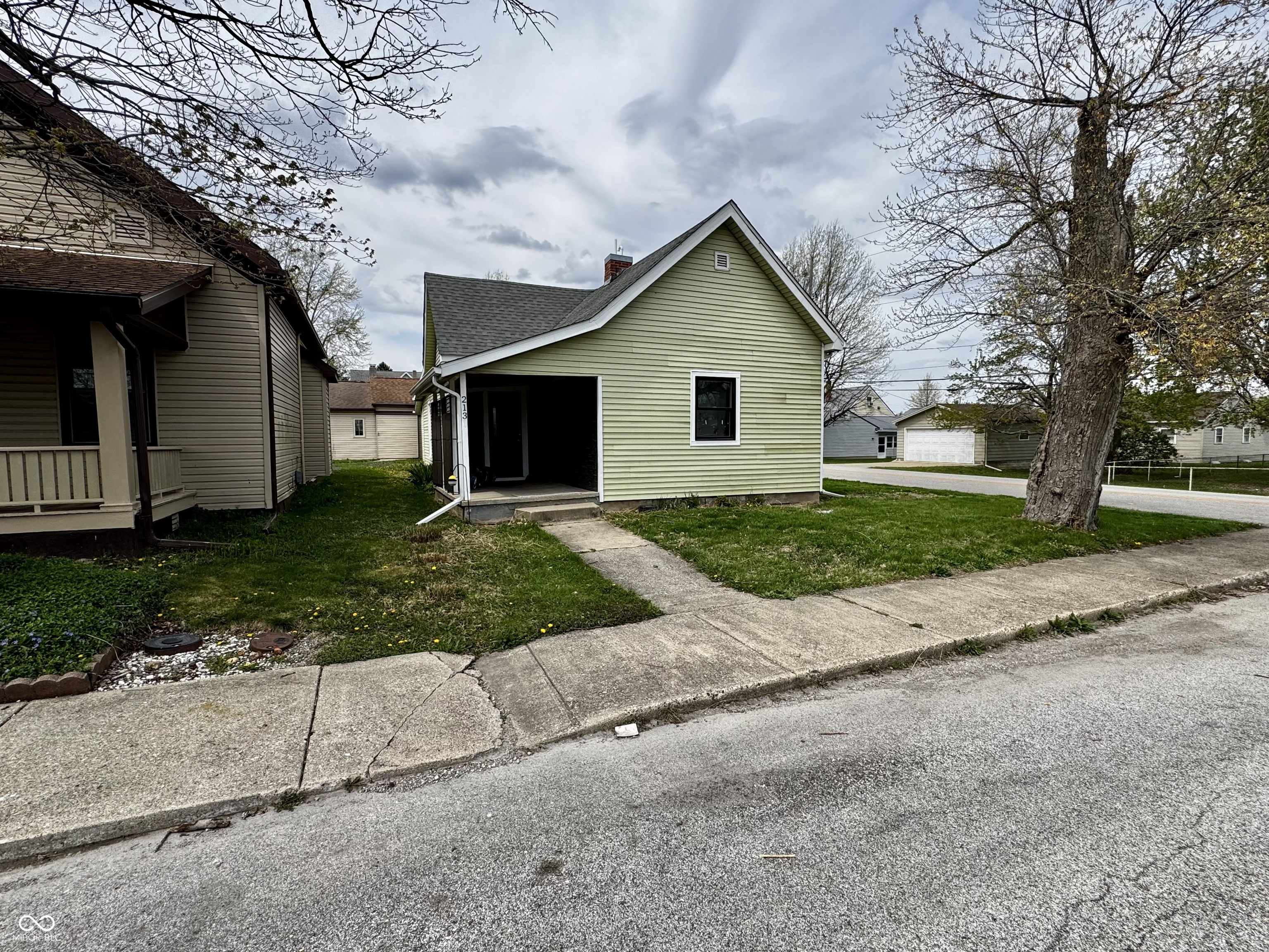 213 Maple Street Crawfordsville IN 47933