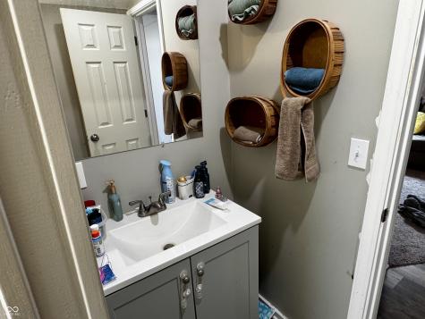 213 Maple Street Crawfordsville IN 47933