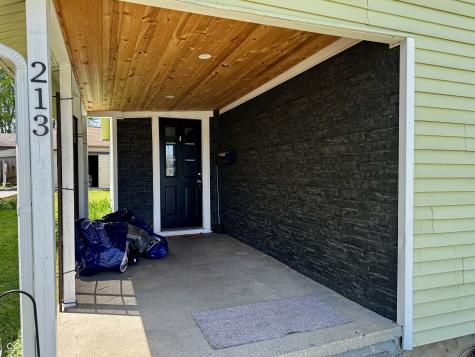 213 Maple Street Crawfordsville IN 47933