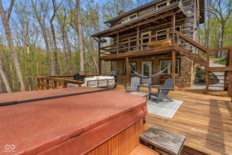 2150 Echo Lake Lane Morgantown IN 46160