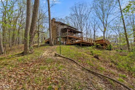 2150 Echo Lake Lane Morgantown IN 46160