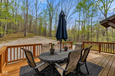 2150 Echo Lake Lane Morgantown IN 46160