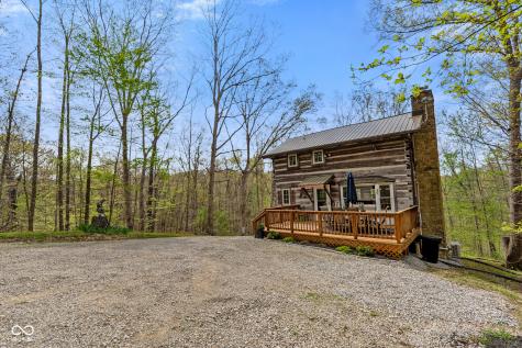2150 Echo Lake Lane Morgantown IN 46160