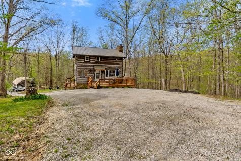 2150 Echo Lake Lane Morgantown IN 46160