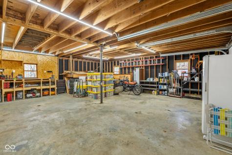 2150 Echo Lake Lane Morgantown IN 46160