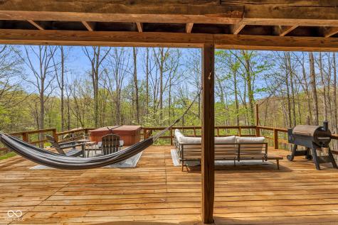 2150 Echo Lake Lane Morgantown IN 46160