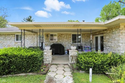 8219 Bishops Lane Indianapolis IN 46217