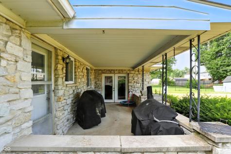 8219 Bishops Lane Indianapolis IN 46217