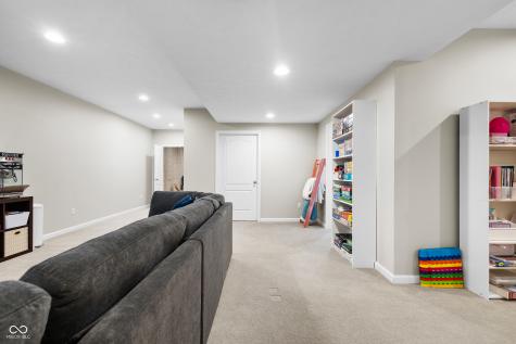 1447 Hession Drive Brownsburg IN 46112