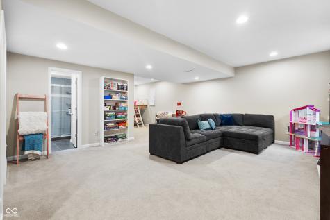 1447 Hession Drive Brownsburg IN 46112