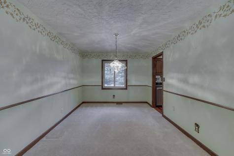 1640 Ridge Hill Lane Indianapolis IN 46217