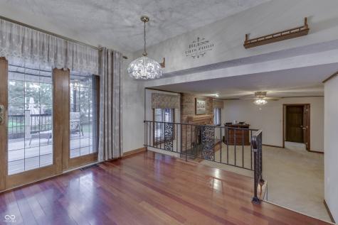 1640 Ridge Hill Lane Indianapolis IN 46217