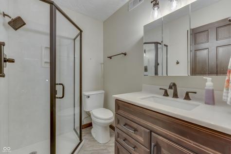 1640 Ridge Hill Lane Indianapolis IN 46217