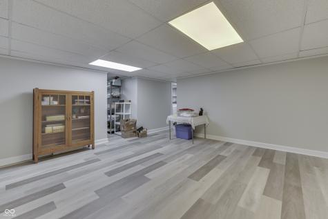 1640 Ridge Hill Lane Indianapolis IN 46217