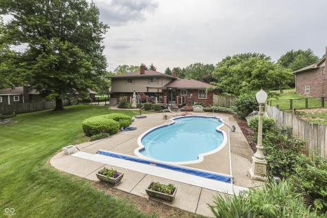 1640 Ridge Hill Lane Indianapolis IN 46217