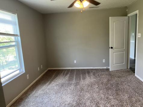5447 Grassy Bank Drive Indianapolis IN 46237