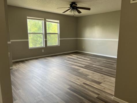 5447 Grassy Bank Drive Indianapolis IN 46237