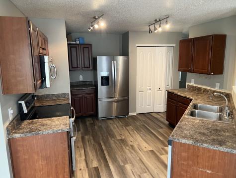 5447 Grassy Bank Drive Indianapolis IN 46237