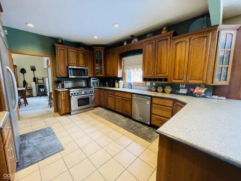 6311 W Waterview Court Mccordsville IN 46055