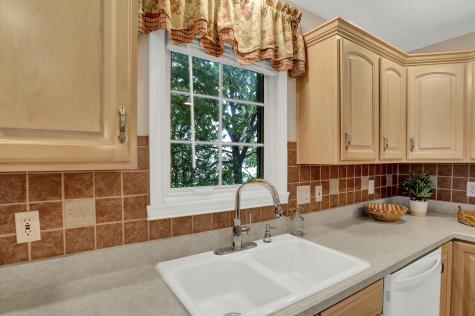 7951 Meadow Bend Lane Indianapolis IN 46259
