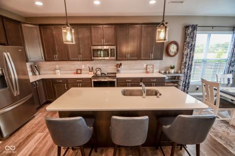 4647 Bethel Cove Drive Indianapolis IN 46239
