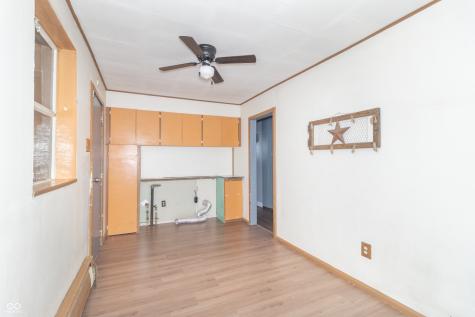 3921 N 200 W Greenfield IN 46140
