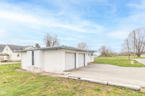 3921 N 200 W Greenfield IN 46140