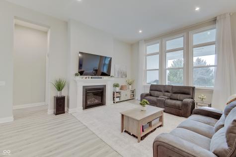 4190 E County Road 100 S Avon IN 46123