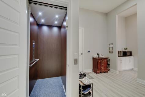 4190 E County Road 100 S Avon IN 46123