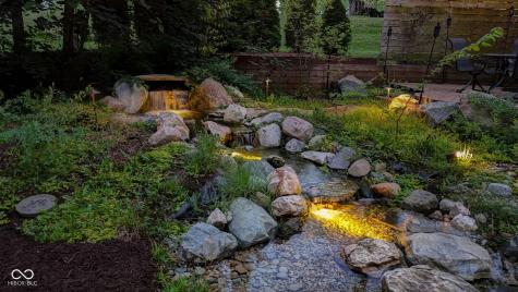 812 Eaglewood Drive Zionsville IN 46077