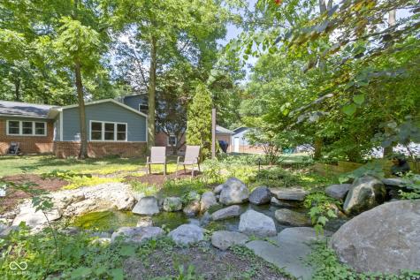 812 Eaglewood Drive Zionsville IN 46077