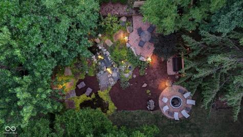 812 Eaglewood Drive Zionsville IN 46077