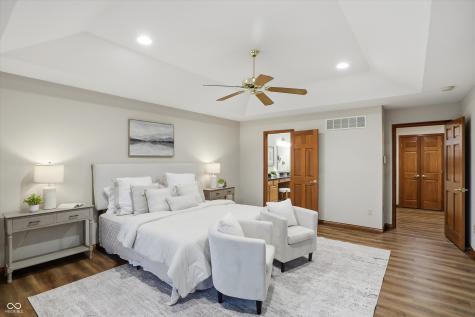 7701 Oak Grove Drive Indianapolis IN 46259