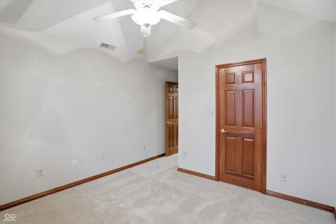 7701 Oak Grove Drive Indianapolis IN 46259