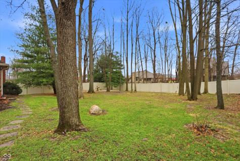 7701 Oak Grove Drive Indianapolis IN 46259