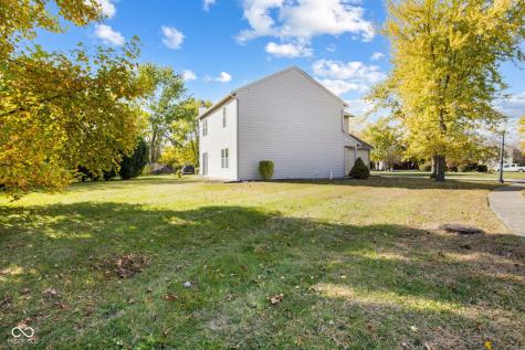 6766 Wimbledon Drive Zionsville IN 46077