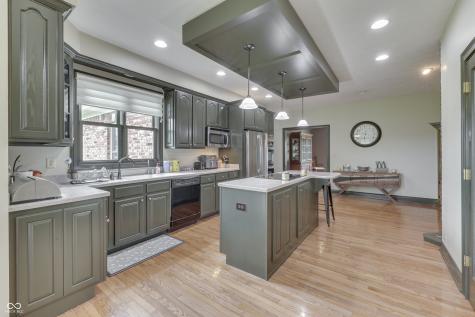 4670 N 600 E Franklin IN 46131