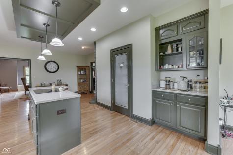 4670 N 600 E Franklin IN 46131