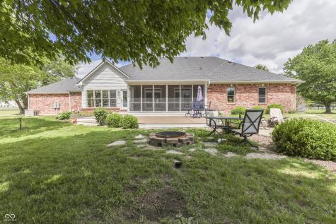 4670 N 600 E Franklin IN 46131