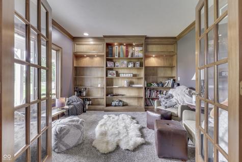 4670 N 600 E Franklin IN 46131