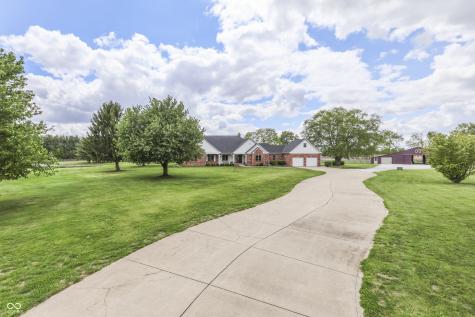 4670 N 600 E Franklin IN 46131