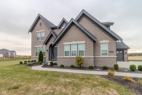 4763 Denton Drive Zionsville 22074099 | CENTURY 21 Scheetz