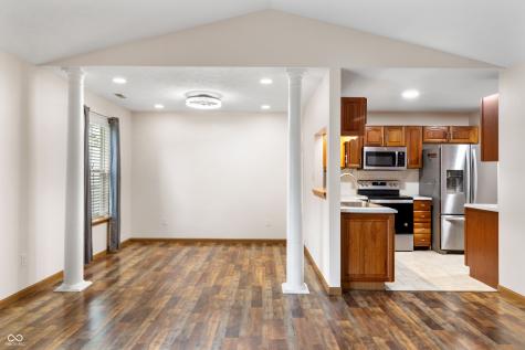 164 Meadow Glen Drive Avon IN 46123